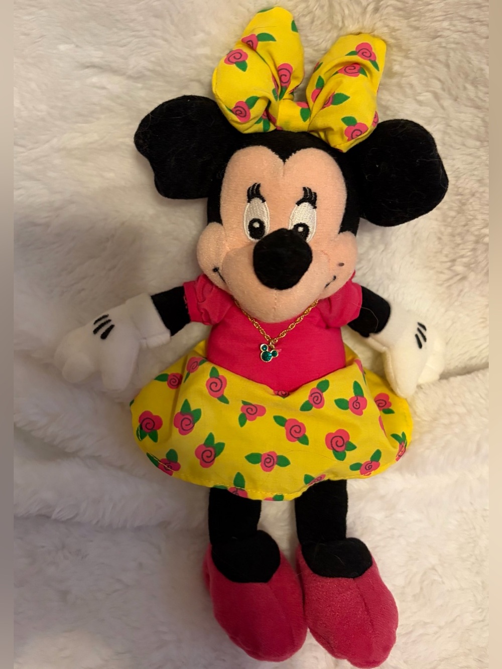Disney Minnie Mouse Birthstone May 9” Plush